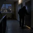 Крадец върлува из пловдивски квартал: влезе в дом, докато децата спят
