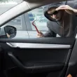 Внимавайте! Откраднаха чанта от кола пред градина в София, а от бус - скъп инструмент