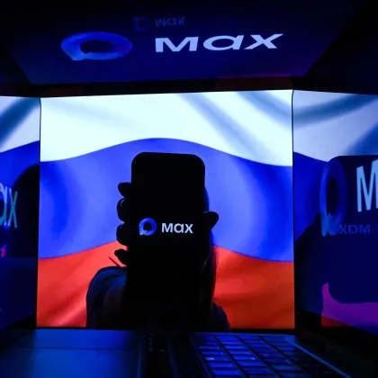 &bdquo;Няма опция да кажеш не": Как Русия налага приложението Max, за да шпионира гражданите си
