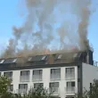 Гори сграда в София СНИМКИ
