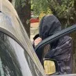 Задържаха майка на две деца с много дрога край детска градина СНИМКА
