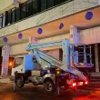 Пожар възникна на покрива на сградата на Община Троян СНИМКИ