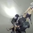 Непълнолетно е момчето, разхождало се с мачете из Камено ВИДЕО
