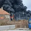 Потушиха напълно пожара в Бяла, взел човешки живот
