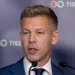 Свалиха имунитета на унгарския премиер Петер Мадяр заради хвърлен телефон в Дунав