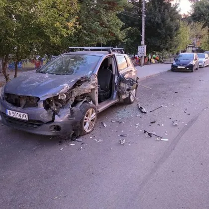 Меле в Сарафово! Две коли са помлени СНИМКИ