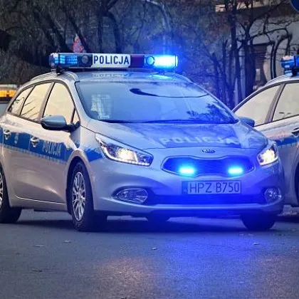 19-годишен ученик е нахлулият с мачете в полско школо СНИМКА