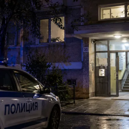 Мъж се промъкна в жилищен вход в София, полицията реагира светкавично