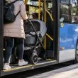 Автобус затвори врати между майка и детската ѝ количка в Стара Загора