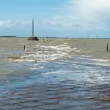 Един от най-необичайните пътища в Европа изчезва под водата два пъти дневно