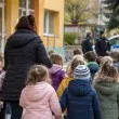 Трети ден бомбен тормоз над детски градини: Родители искат отговори