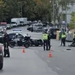 Сблъскаха се мотор и кола, пристигнаха полицаи СНИМКА