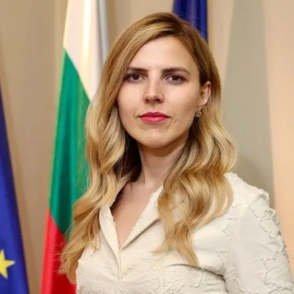 Външният министър алармира за ескалация на конфликта до българската икономическа зона