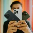 Глобалните доставки на смартфони се сринаха с 20% до дъно от 2012 година