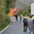 Камион се запали в Кресненското дефиле СНИМКИ