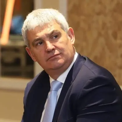 Пламен Димитров: Режат персонал в сектор &bdquo;Сигурност", заплатите остават замразени