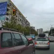 Нагло пререждане в София: Шофьор на два пъти се промуши от лента за ляв завой ВИДЕО