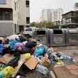 Порочен кръг от безотговорност, обвинения в &bdquo;селяния" и срив в почистването край Зимния дворец СНИМКА
