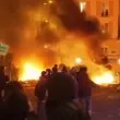"Черни блокове" са в основата на анархията във Франция
