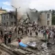 Руски дрон удари парк в Североизточна Украйна, има загинали деца