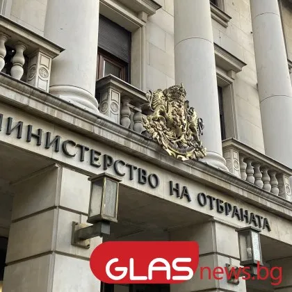 МО разкри какви самолети патрулират Черно море
