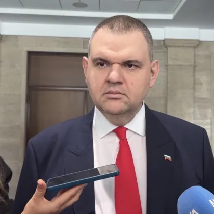 Пеевски към премиера: Насилието води към край на това правителство