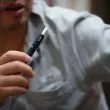 Пушачите на iQOS в градския транспорт под прицел: заляха ги с хейт коментари