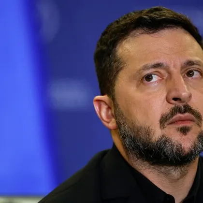 Зеленски настоява пред САЩ и SpaceX за премахване на ограниченията върху Starlink на фронта