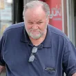 Бащата на Меган Маркъл призна, че е плащал за секс