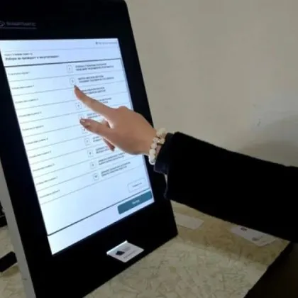 Ясни са резултатите при 99.94% преброени протоколи
