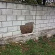 Малотен отмъква колата на баща си, вряза се в оградата на дом СНИМКИ