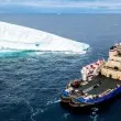 Айсберги гиганти и микроби срещу нефта: Какво откриха учените в Арктика