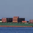 Неясно остава дали контейнерите от поразения днес кораб в Черно море са опасни за околната среда