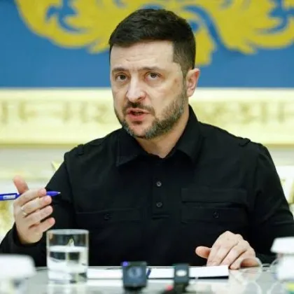 Кървав удар в Днипро: Зеленски поиска нови санкции след 13 жертви при атака срещу гара