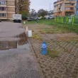 Туба на пост: Мъж показа как се &bdquo;резервират" паркоместа в Габрово СНИМКИ