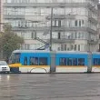 Трамвай и кола се сблъскаха в София СНИМКА