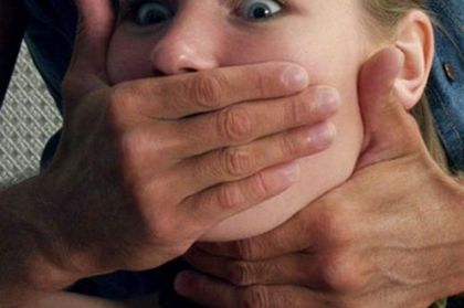Брутален изнасилвач върлува в Пловдив! Снощи нападна и изнасили още едно момиче (СНИМКИ)