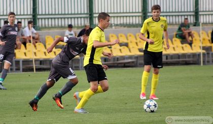 Ботев U19 разгроми Свобода (Пещера) в контрола
