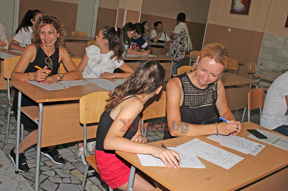 282 свободни места останаха за трето класиране в Хасковско