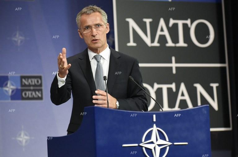 „Сител“ : До 15 дена Македония очаква покана за НАТО