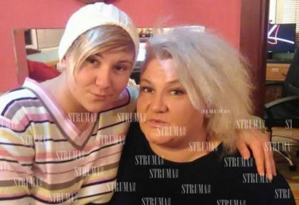 Терор в Благоевград! Момичета карат съученичка да прави орален секс с момчета за пари, пребиват я, ако откаже