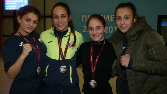 Четири медала за българските боксьорки преди Европейското до 22 години