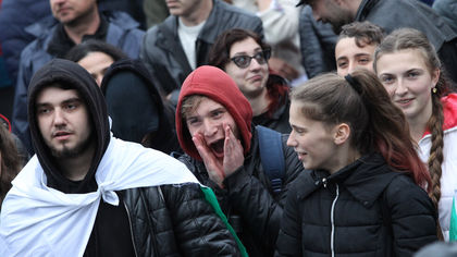 Третият протест в Габрово премина без сблъсъци