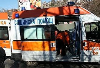Тийнейджъри пострадаха при падане с мотор в Маноле