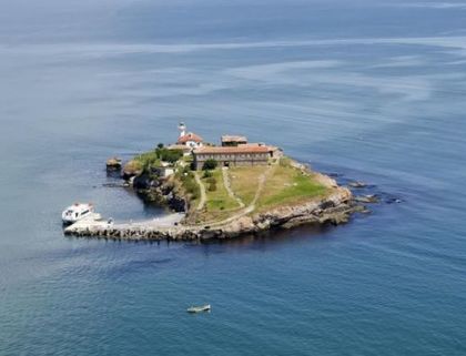 Холивуд от пясък на плажа в Бургас