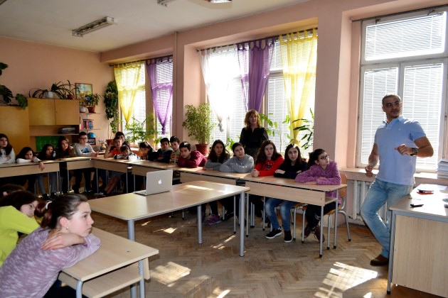 Велико Търново: В училищата от града започна провеждането на часове по професионално ориентиране