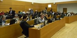 Карти по 5 лв. за майки с деца до 3 г. и пенсионери над 70 иска БСП