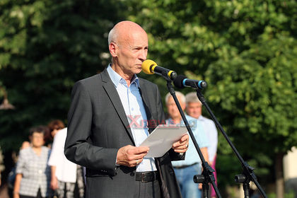 Административният съд остави без разглеждане жалбата за бездействие на Добри Беливанов