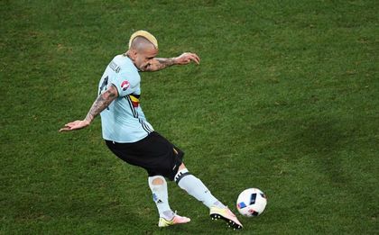 Наинголан разкри: Челси преговаря за мен