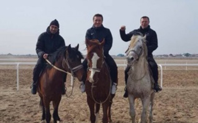 БГ-треньори яхнаха конете в Казахстан